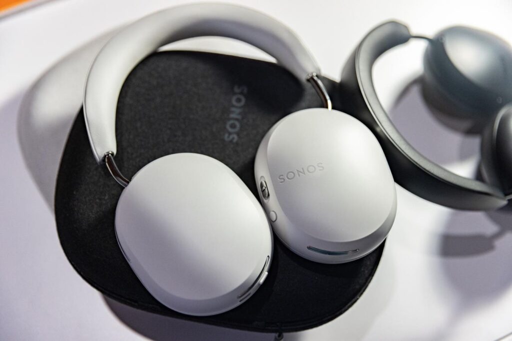 Sonos prepares to launch premium headphones and lower prices