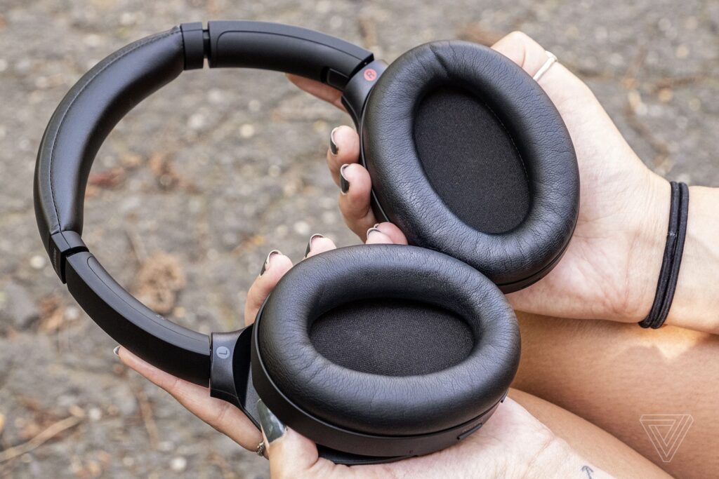 Sony WH-1000XM4 headphones sell out following major price drop