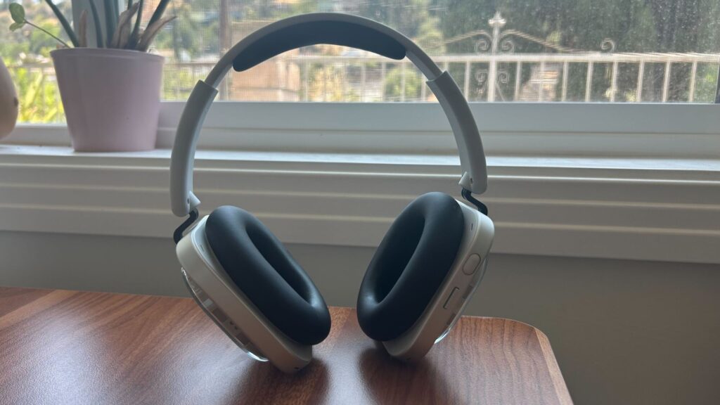 Nothing headphone 1 offers innovative design and sound quality