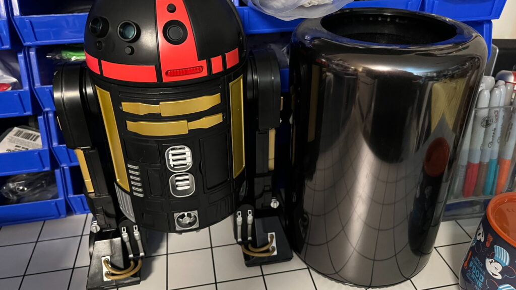Vintage status for the Trash Can Mac Pro