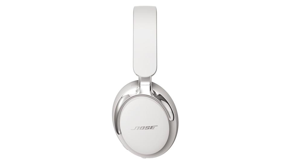 Bose introduces lossless audio in QuietComfort Ultra headphones