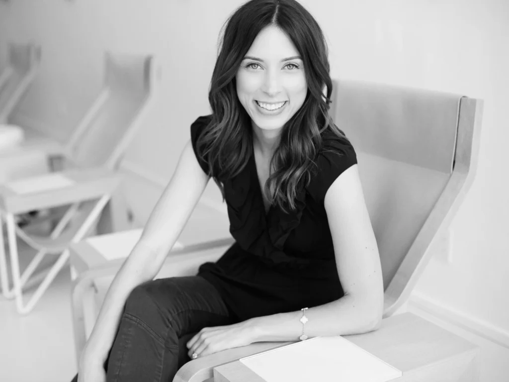 Sarah Gibson Tuttle: The Founder Who Brought Salon-Quality Nails Home – Gigabeat Execs In Tech Series