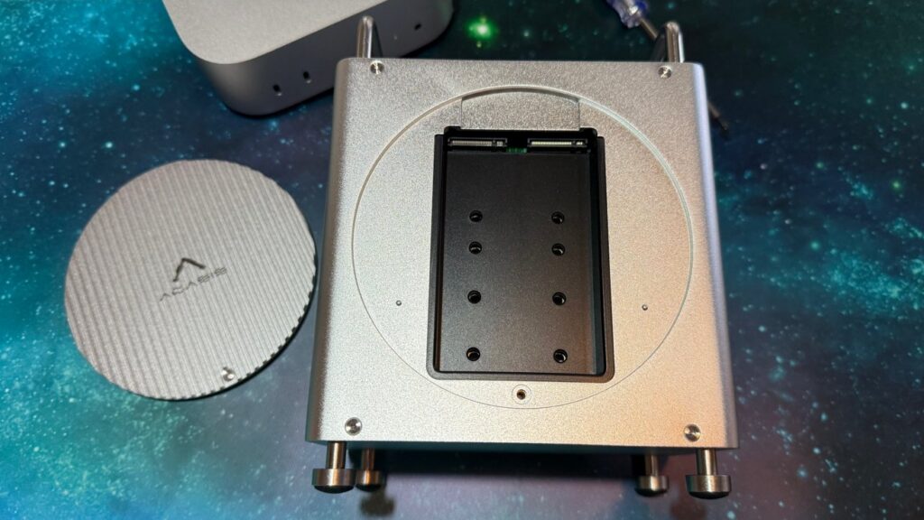 Acasis dock enhances Mac mini M4 connectivity